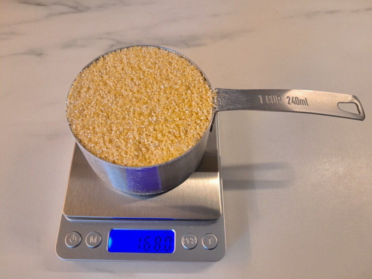 1 cup cornmeal in grams